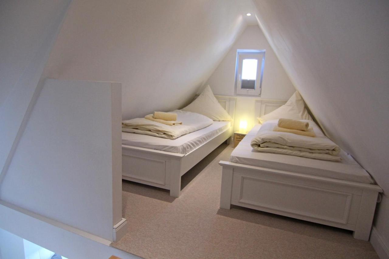 Ferienwohnung Lonni Apartment Westerland